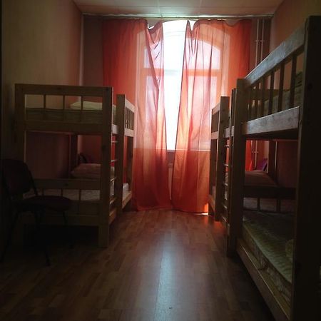 Red Star Hostel Екатеринбург Екстериор снимка